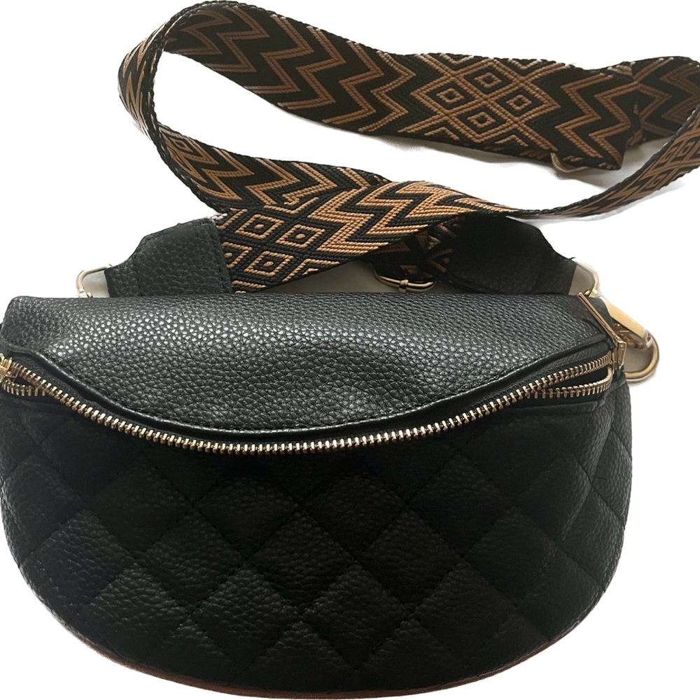Black Fanny Pack / Crossbody Bag